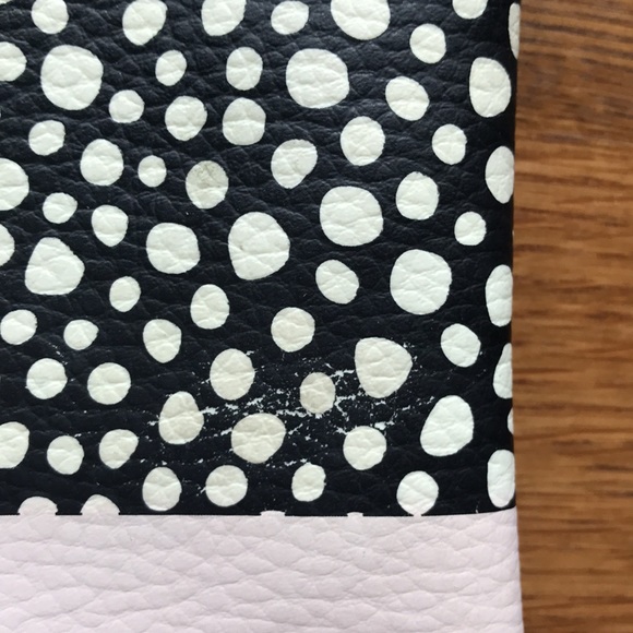 Adrienne Vittadini clutch - Picture 6 of 11